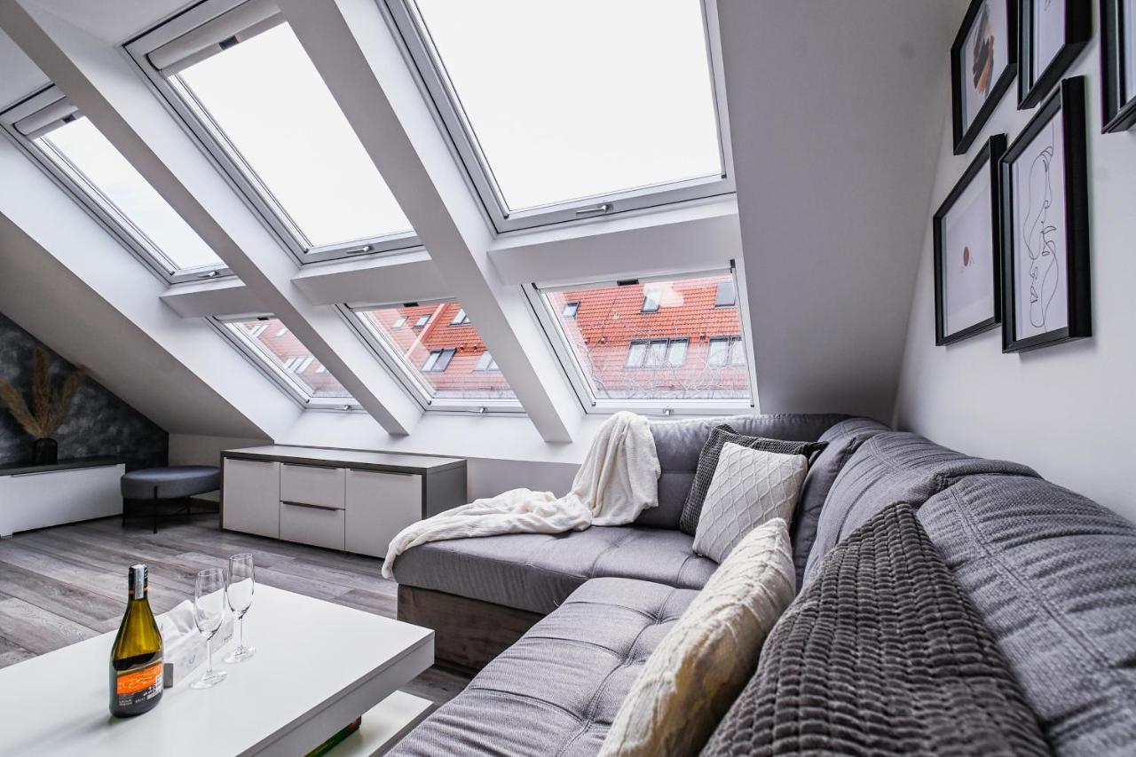 Luxury Loft Modern And Elegant Apartmán *