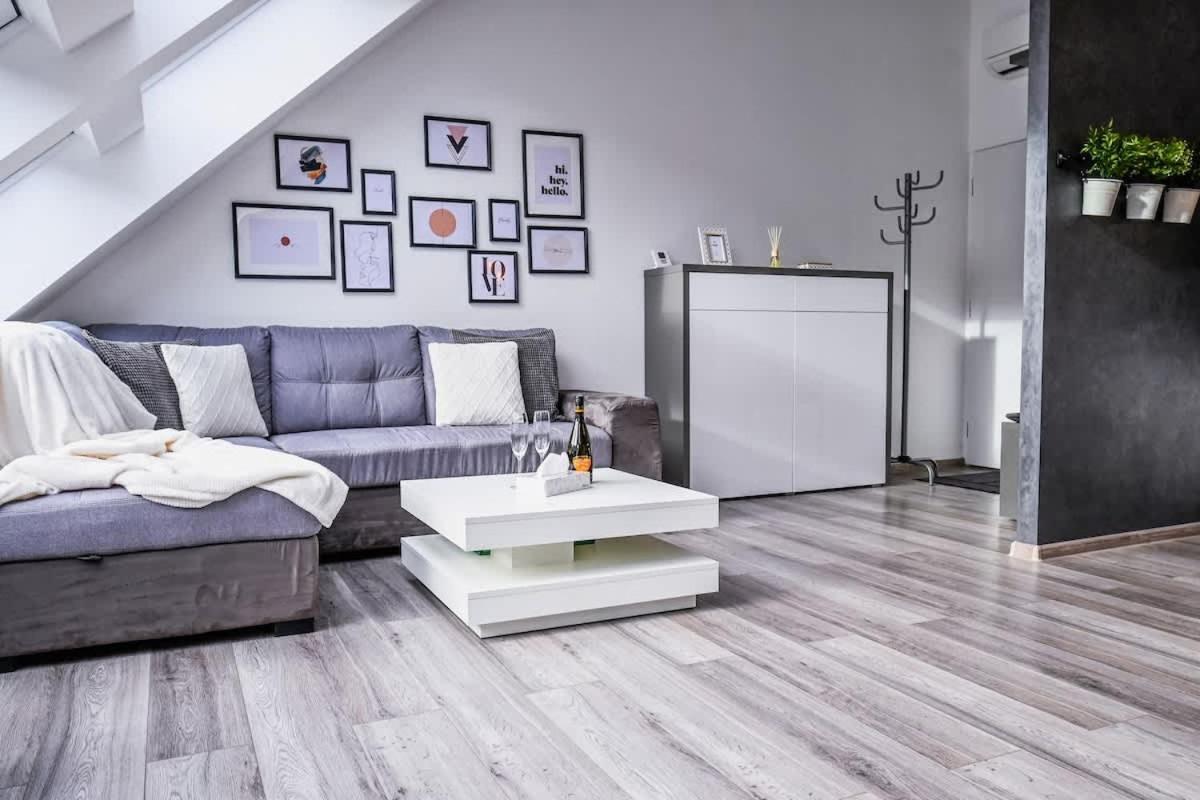 Luxury Loft Modern And Elegant Apartmán Bratislava